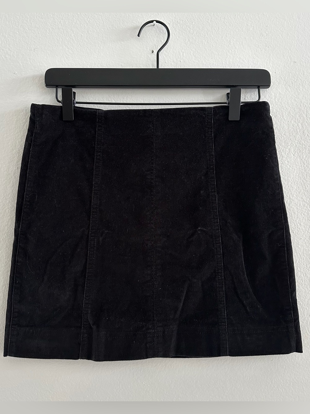 Jolt Black Velvet Corduroy Mini Skirt Size 5/27 Y2K Preppy High Waist Zip Back